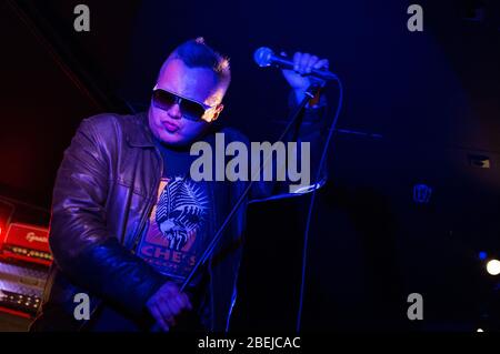Pologne, Czestochowa - 14 septembre 2013 : club de musique Stacherczak, concert de la légende de la scène musicale Czestochowa : groupe de 'Shamboo' et muniek Banque D'Images