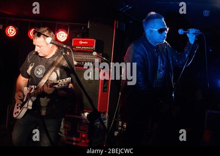 Pologne, Czestochowa - 14 septembre 2013 : club de musique Stacherczak, concert de la légende de la scène musicale Czestochowa : groupe de 'Shamboo' et muniek Banque D'Images