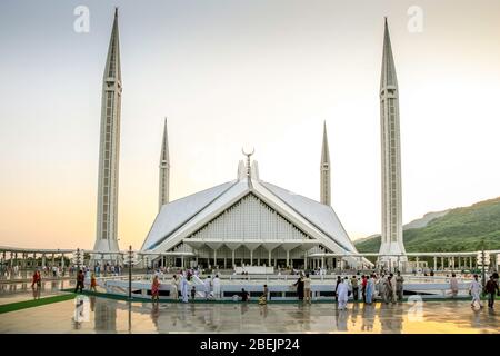 La Mosquée Shah Faisal à Islamabad, au Pakistan. Banque D'Images