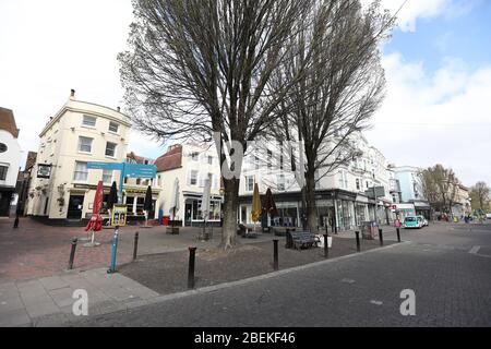 Brighton, Royaume-Uni. 14 avril 2020. Les rues et les routes restent très calmes le 30 jour de l'éclusage au Royaume-Uni. Crédit: James Boardman/Alay Live News Banque D'Images