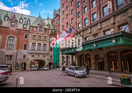 Québec, Québec, Canada, juillet 2012 - entrée principale de l'hôtel Fairmont le Château Frontenac dans la ville haute de Québec, Canada Banque D'Images