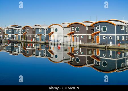 Maisons flottantes, marina de Mosquito Creek, North Vancouver, Colombie-Britannique, Canada Banque D'Images