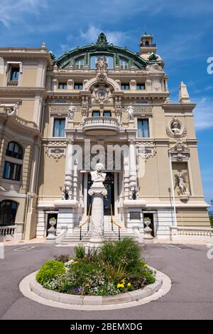 Entrée à l'opéra de la salle Garnier, sur le côté du casino Monte Carlo, Monaco Banque D'Images