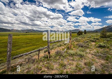 La forêt nationale de Sawtooth couvre deux millions d'acres dans le sud de l'Idaho et le nord de l'Utah. Banque D'Images