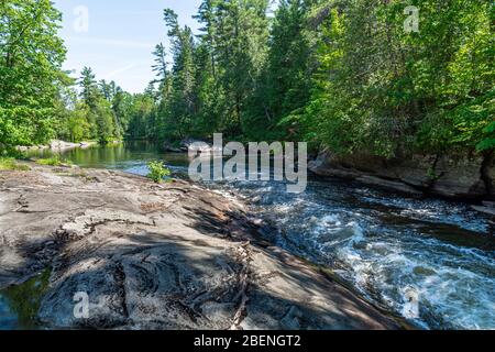 Parc provincial North Kawarthas Algonquin Highlands Ontario Canada en été Banque D'Images