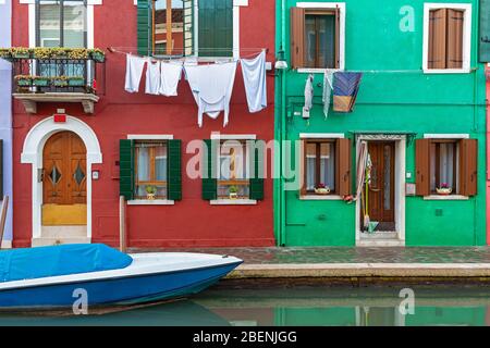 Maison à Burano, Venise après l'inondation Banque D'Images