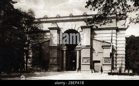 Vue du palais de l'Italie hors de l'exposition coloniale internationale A Paris 1931 (pavillon italien pendant l'exposition coloniale de Paris 1931) Voir panier Banque D'Images