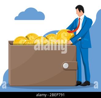 Homme d'affaires mettant une grosse pièce de monnaie en portefeuille. Porte-monnaie en cuir pleine de pièces d'or. Croissance, revenu, épargne, investissement. Symbole de richesse. Succès commercial. Illustration vectorielle de style plat. Illustration de Vecteur