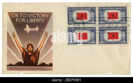 Washington, D.C., États-Unis - 9 novembre 1943: ENVELOPPE historique DES ÉTATS-UNIS: Couverture du cachet patriotique à la victoire pour la liberté, Statue de la liberté, Albanie Banque D'Images