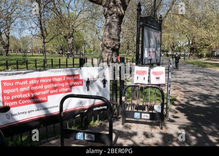 Documentation des journées de virus Corona à Londres pendant le temps de restriction du verrouillage. Londres, zone champs, Londres, 14/04/2020 Banque D'Images