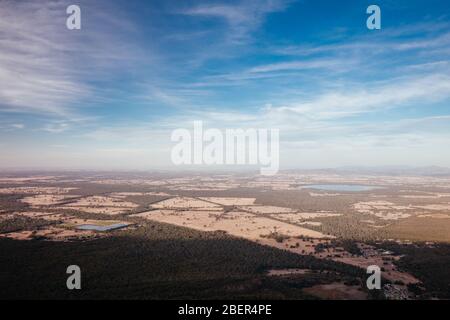 Vue sur la vallée depuis le belvédère de Boroka Banque D'Images