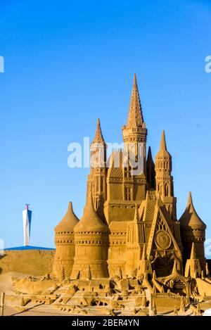 Le festival de sculptures sur sable, châteaux de Cendrillon, sur la plage d'Ostende, Belgique Banque D'Images