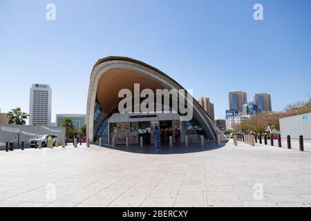 Entrée à la station de métro Union à Dubaï, aux Émirats arabes Unis Banque D'Images