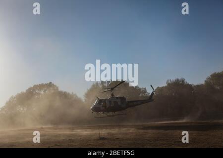 Hélicoptère utilisé par la Conafor, Commission nationale des forêts pour lutter contre les incendies de forêt dans la Sierra de Sonora, au Mexique. Juin 2014... (Photo: LuisGutierrez Banque D'Images