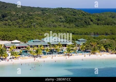 Plage de Mohogany, île de Roatan, Honduras, Amérique centrale Banque D'Images