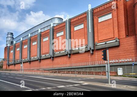 Façade d'un bâtiment rénové d'une ancienne brasserie dans la ville de Poznan , Banque D'Images