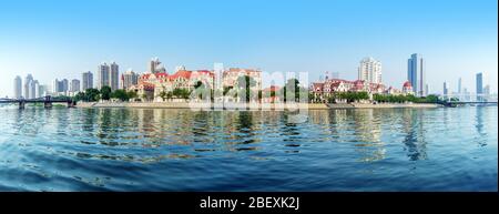 Vue panoramique sur la rivière Haihe, Tianjin, Chine. Banque D'Images