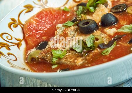 Kabkabou - ragoût de poisson et de tomate traditionnellement préparé en Tunisie. Banque D'Images