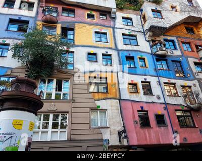 Hundertwasser-Haus, Wien, Österreich/ Vienne, Autriche (nur für redaktionelle Verwendung. Keine Werbung. Http://www.360-berlin.de. Referenzdatenbank : Banque D'Images