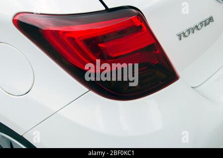 Retour lumière d'UNE voiture Toyota à Amsterdam Pays-Bas 2018 Banque D'Images