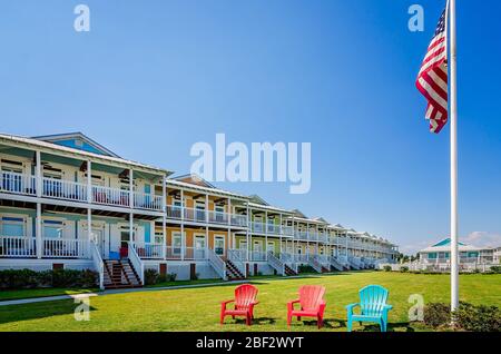 Les appartements East Beach sont illustrés le 28 août 2015 à Pass Christian, Mississippi. Les condominiums d'inspiration Key West sont situés sur Beach Boulevard. Banque D'Images