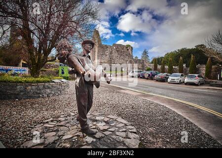 Statue de John Wayne Maureen O'Hara à Cong, en Irlande, où le film « The Quiet Man » a été filmé Banque D'Images