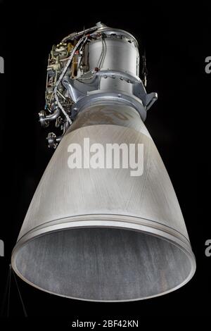 Moteur à roquettes carburant liquide Apollo Lunar module Ascent Engine. Il s'agit du moteur d'ascension du module lunaire utilisé pour lever la partie Ascent du module d'excursion lunaire (LEM) après l'achèvement d'une mission d'atterrissage lunaire pour le projet Apollo. Banque D'Images