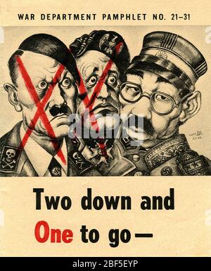 DEUX POSTERS DU département de guerre des États-Unis ET UN affiche POUR ALLER avec Hitler et Mussolini ont été à l'origine du fait que Hideki Tojo du Japon était seul à être vaincu. Le libellé à côté de ses colliers indique « Honary aryan » Banque D'Images