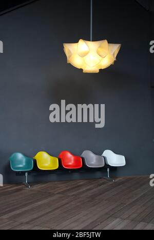 VitraHaus Vitra Haus Charcoal stuc Vitra Campus, Charles-Eames-Strait 2, 79576 Weil am Rhein, Allemagne par Herzog de Meuron Architects Banque D'Images