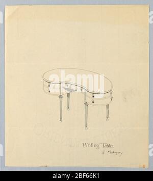 Conception pour table d'écriture KidneyShaped avec pieds à bord nacré. Table d'écriture en forme de rein avec tiroir horizontal simple avec 2 poignées rondes flanquées de 4 tiroirs latéraux convexes avec deux poignées rondes sur chacun ; surélevée sur 4 pieds cannelés et effilées avec des dessus moulés et sculptés. Banque D'Images