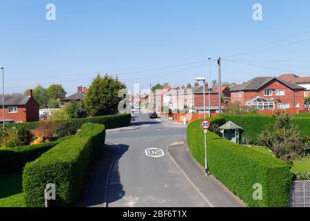 Primrose Avenue à Swillington, est un cul de sac avec des logements en terrasse Banque D'Images