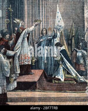 Jeanne d'Arc participe à la cérémonie du couronnement de Charles VII à Reims le 17 juillet 1429. (Le roi Charles VII (1403-1461) recoit la couronne dans la Banque D'Images