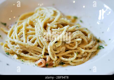 carbonara de pâtes, spaghetti ou spaghetti carbonara Banque D'Images