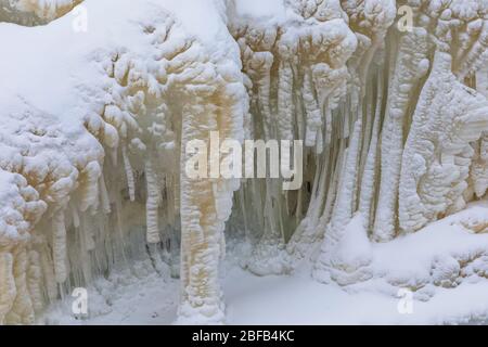 Chutes Thunder Brook le long de la route transcanadienne à l'ouest de Grand Falls-Windsor, Terre-Neuve, Canada Banque D'Images