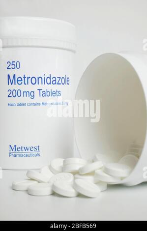 200 mg de comprimés de métronidazole Banque D'Images