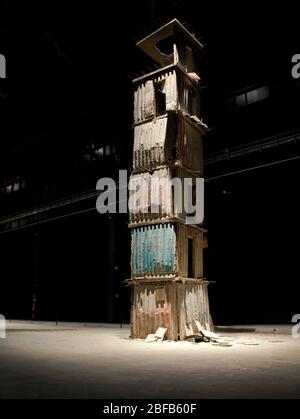 Les sept Palais célestes, une installation spécifique à l'emplacement de Hangar Bicocca à Milan (Italie), l'une des œuvres les plus importantes de l'artiste Anselm Kiefer Banque D'Images