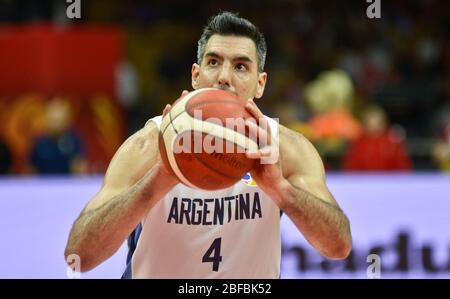 Luis Scola (Argentine) tournage d'un coup franc. Coupe du Monde de Basket-ball de la FIBA, Chine 2019. Premier tour Banque D'Images