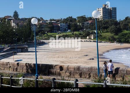 Coogee Beach pendant le confinement de COVID à Sydney, en Australie. Banque D'Images