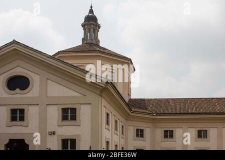 MILAN, ITALIE - 15 JUIN 2017 : église de San Michele ai Sepolcri, située dans le complexe de Rotonda della Besana à Milan, Italie Banque D'Images