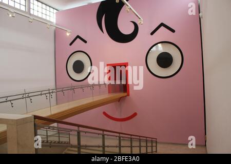 MILAN, ITALIE - 15 JUIN 2017 : entrée au musée du design de la triennale à Milan Banque D'Images