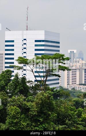 Autour de Singapour - vue sur la ville depuis le Mont Faber Banque D'Images