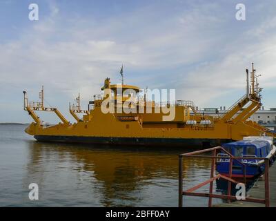 Un ferry local à Karlskrona, en Suède Banque D'Images