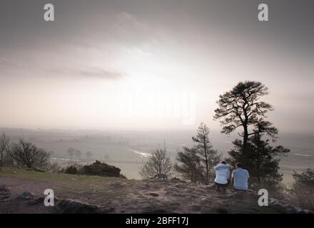 Vue pittoresque depuis le sommet de Haughmond Hill. Un petit affleurement rocheux dans le comté anglais de Shropshire surplombant la ville de Shrewsbury. Banque D'Images