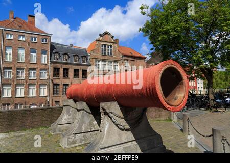 Cannon à Groatkanan Plein, Gand, Flandre Orientale, Belgique, Europe Banque D'Images