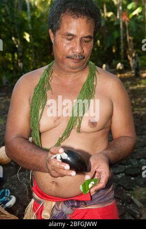 Eingeborene von Yap in traditioneller Kleidung, Yap, Mikronesien, Südsee Banque D'Images