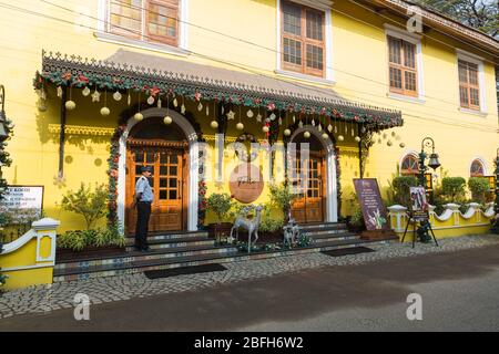 Kochi, Kerala - 30 décembre 2019: Bâtiment décoré de Noël et du nouvel an à fort kochi, Kerala inde Banque D'Images