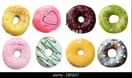 De délicieux donuts collage, isolated on white Banque D'Images