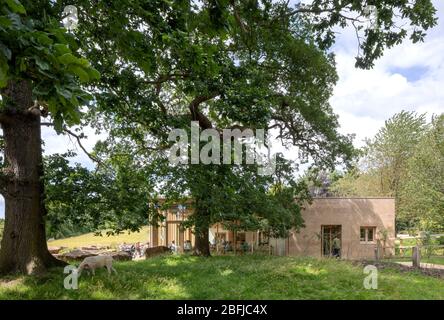 Élévation est. Le Weston au Yorkshire Sculpture Park, Wakefield, Royaume-Uni. Architecte: Feilden Fowles, 2019. Banque D'Images