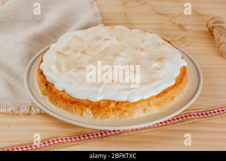 Délicieux et juteux Tarta donne des leche, dessert typiquement latino-américain Banque D'Images