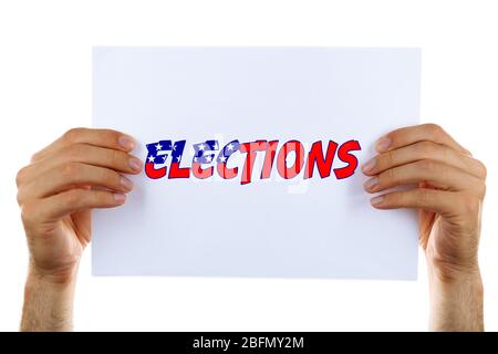 Carte de maintien des mains avec texte d'élections isolé sur blanc Banque D'Images
